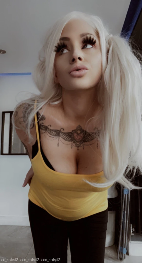 Cougar mommy Sext with me 😈 [ skyler_xxx ] Onlyfans leaked photo 12525035 on Hotleaks.tv