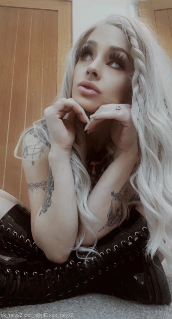 Cougar mommy Sext with me 😈 [ skyler_xxx ] Onlyfans leaked photo 12525171 on Hotleaks.tv