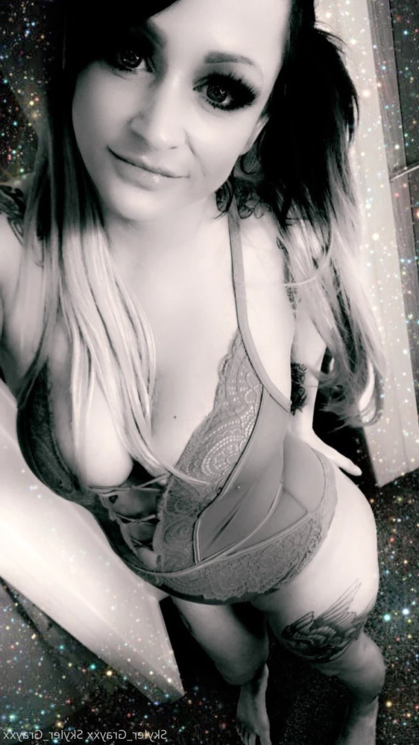 Cougar mommy Sext with me 😈 [ skyler_xxx ] Onlyfans leaked photo 12526101 on Hotleaks.tv