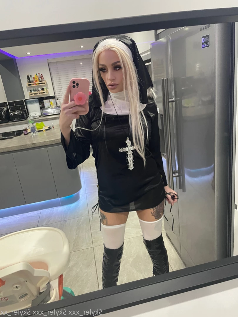 Cougar mommy Sext with me 😈 [ skyler_xxx ] Onlyfans leaked photo 12871245 on Hotleaks.tv