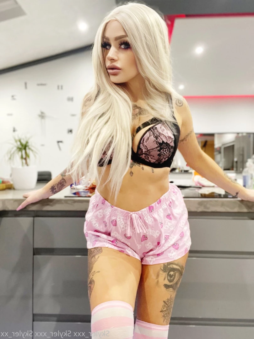 Cougar mommy Sext with me 😈 [ skyler_xxx ] Onlyfans leaked photo 13810242 on Hotleaks.tv