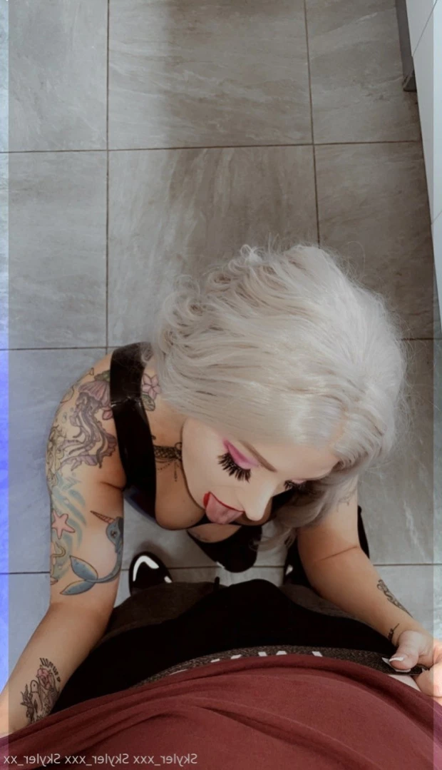Cougar mommy Sext with me 😈 [ skyler_xxx ] Onlyfans leaked photo 14295115 on Hotleaks.tv