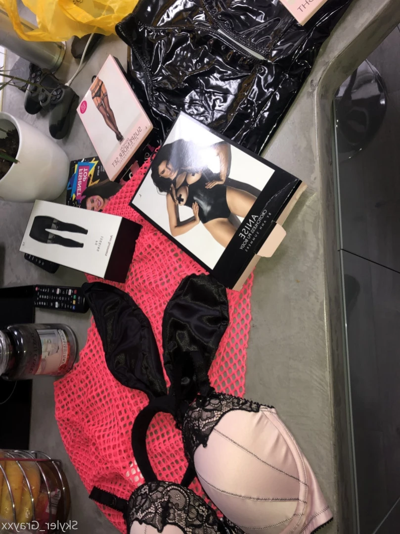 Cougar mommy Sext with me 😈 [ skyler_xxx ] Onlyfans leaked photo 14616403 on Hotleaks.tv