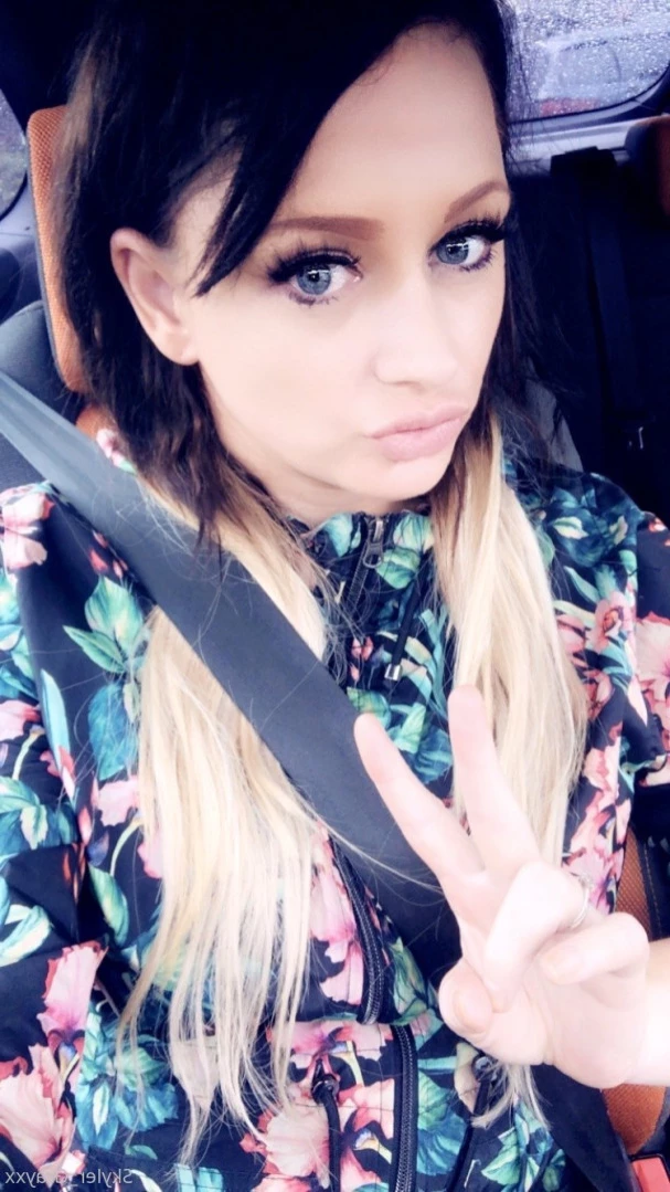 Cougar mommy Sext with me 😈 [ skyler_xxx ] Onlyfans leaked photo 14918924 on Hotleaks.tv