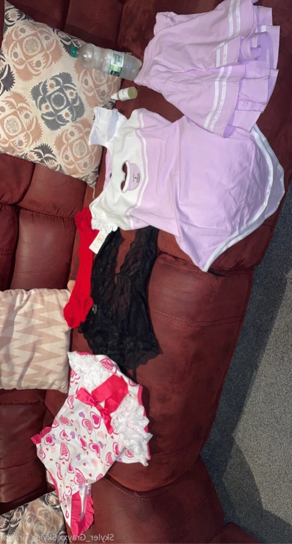 Cougar mommy Sext with me 😈 [ skyler_xxx ] Onlyfans leaked photo 15347870 on Hotleaks.tv