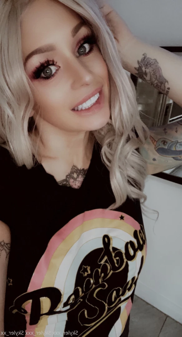 Cougar mommy Sext with me 😈 [ skyler_xxx ] Onlyfans leaked photo 15921102 on Hotleaks.tv