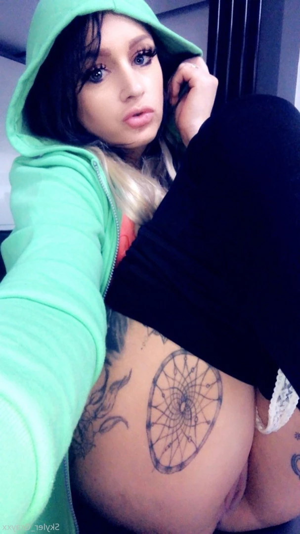 Cougar mommy Sext with me 😈 [ skyler_xxx ] Onlyfans leaked photo 16250724 on Hotleaks.tv