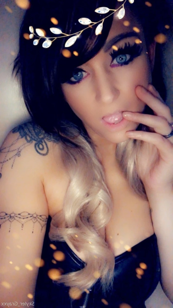 Cougar mommy Sext with me 😈 [ skyler_xxx ] Onlyfans leaked photo 16328846 on Hotleaks.tv