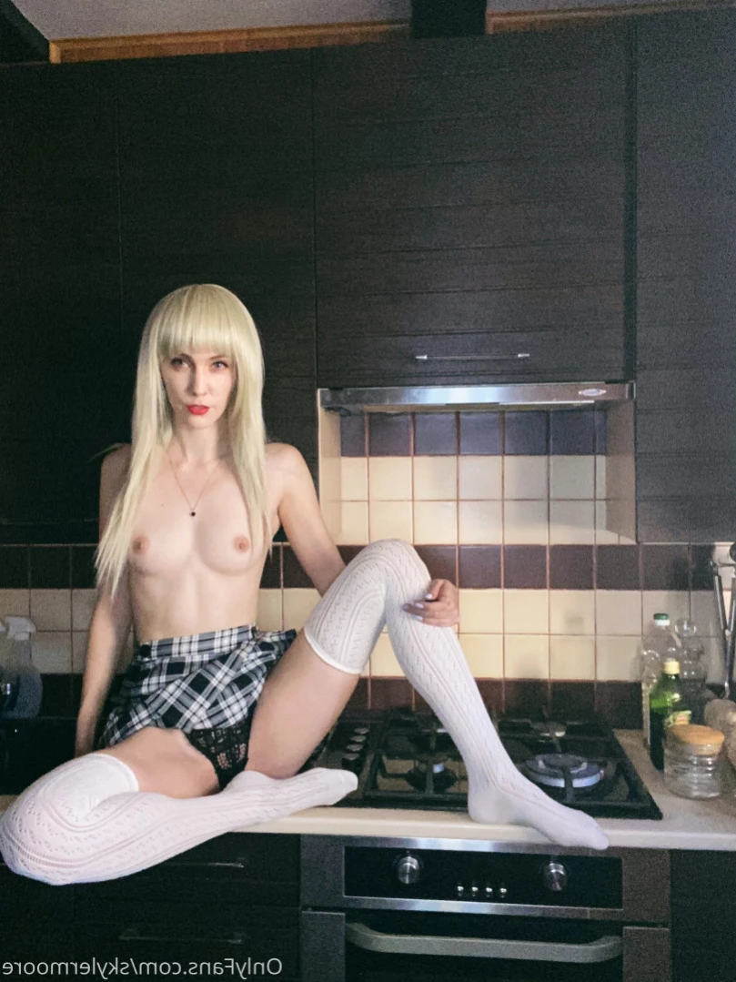 Mia [ mia_moon_paid ] Onlyfans leaked photo 12704881 on Hotleaks.tv