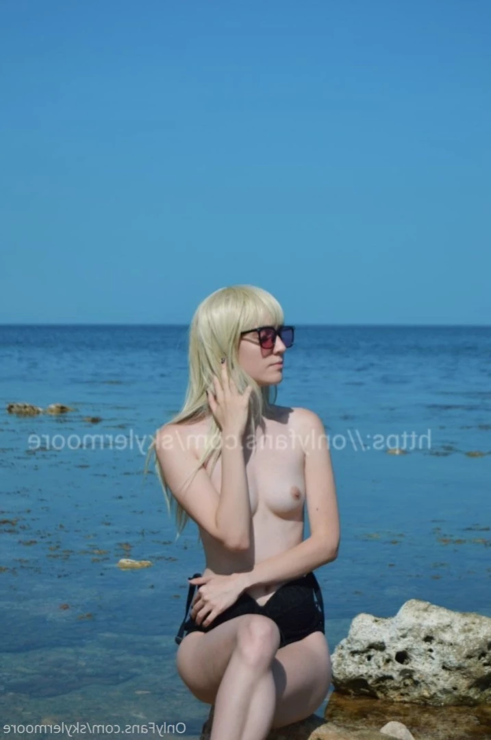 Mia [ mia_moon_paid ] Onlyfans leaked photo 13572218 on Hotleaks.tv