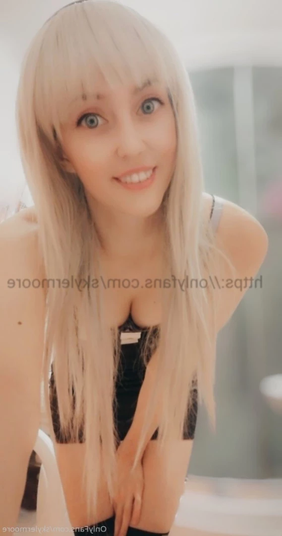Mia [ mia_moon_paid ] Onlyfans leaked photo 13572313 on Hotleaks.tv