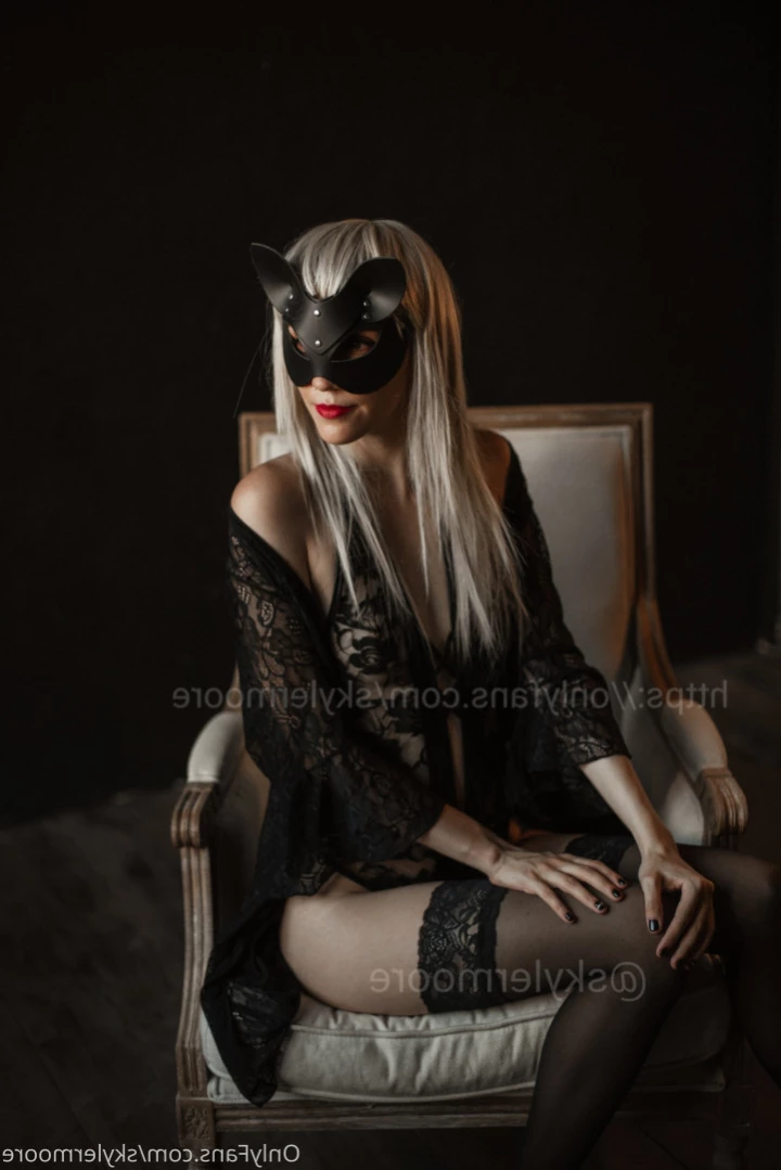 Mia [ mia_moon_paid ] Onlyfans leaked photo 13756476 on Hotleaks.tv
