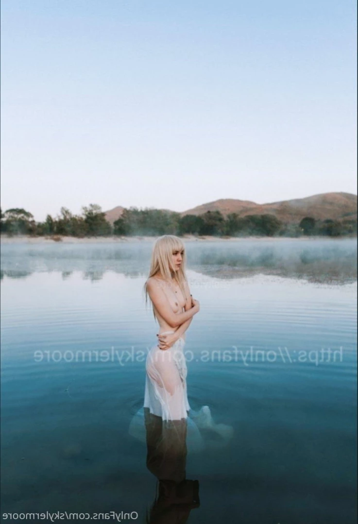 Mia [ mia_moon_paid ] Onlyfans leaked photo 14089657 on Hotleaks.tv