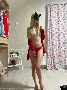 15906470