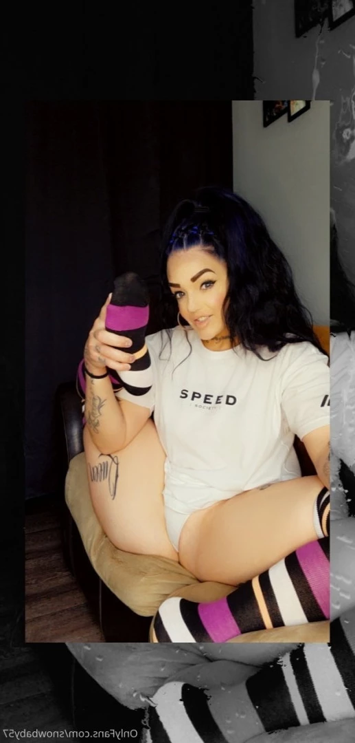 Snow doll [ snowbaby57 ] Onlyfans leaked photo 9028298 on Hotleaks.tv