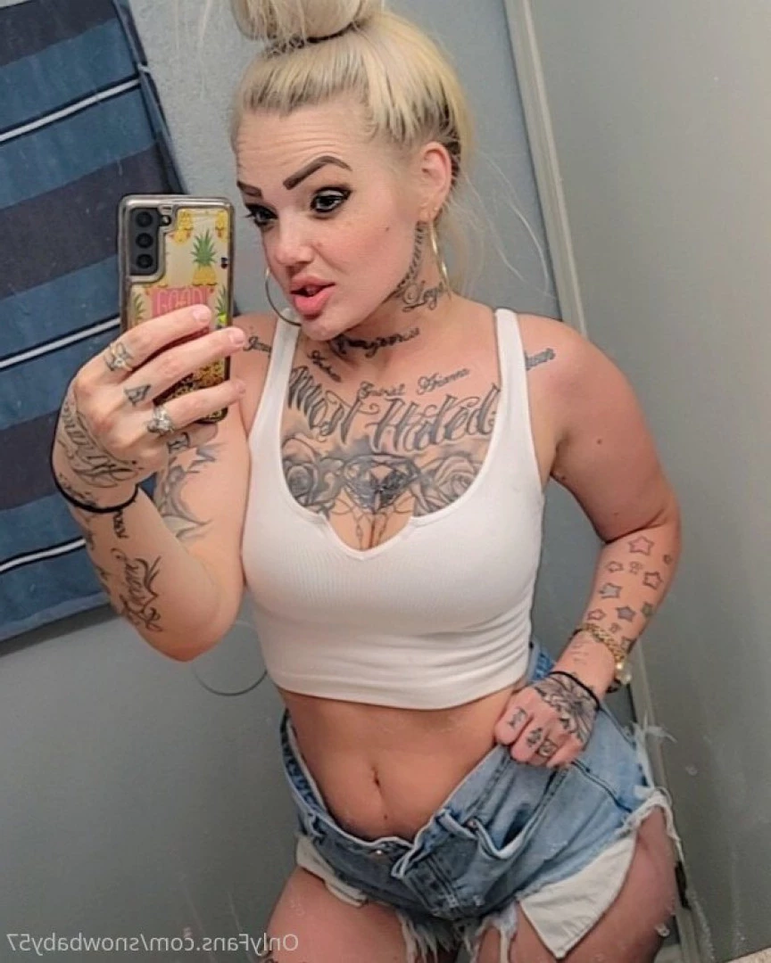 Snow doll [ snowbaby57 ] Onlyfans leaked photo 9029642 on Hotleaks.tv