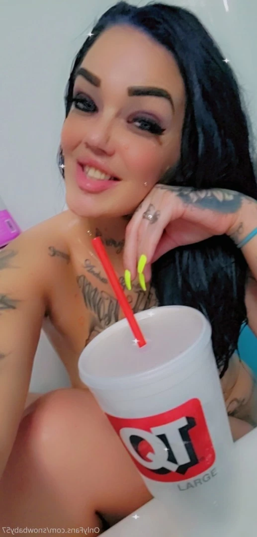 Snow doll [ snowbaby57 ] Onlyfans leaked photo 9030243 on Hotleaks.tv