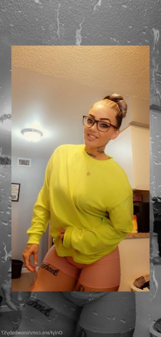 Snow doll [ snowbaby57 ] Onlyfans leaked photo 9030905 on Hotleaks.tv