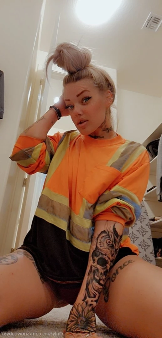 Snow doll [ snowbaby57 ] Onlyfans leaked photo 9034800 on Hotleaks.tv
