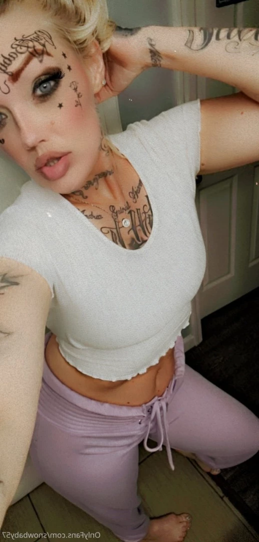 Snow doll [ snowbaby57 ] Onlyfans leaked photo 9035889 on Hotleaks.tv