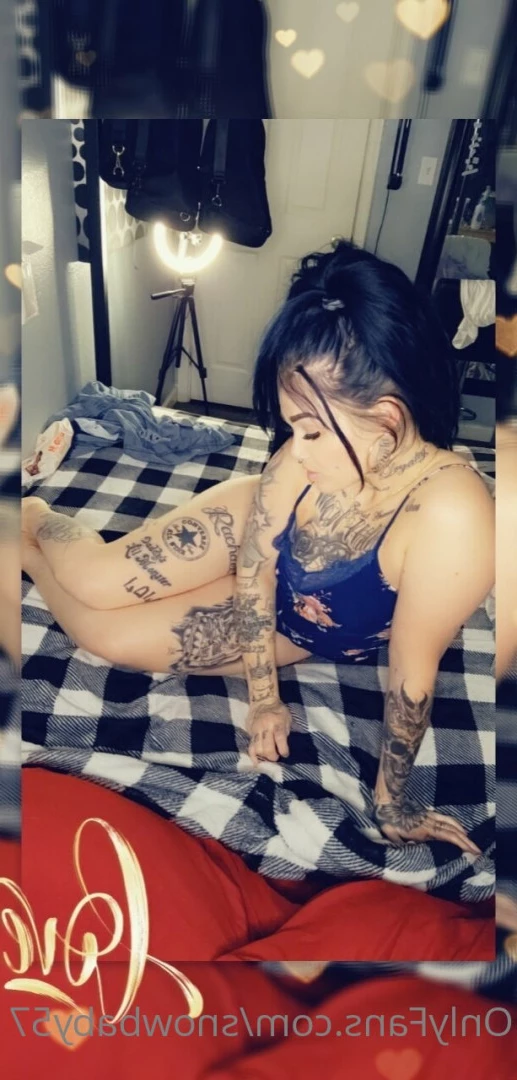 Snow doll [ snowbaby57 ] Onlyfans leaked photo 9036144 on Hotleaks.tv