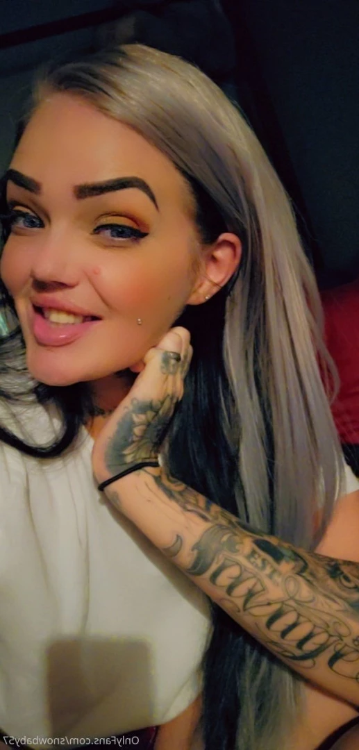 Snow doll [ snowbaby57 ] Onlyfans leaked photo 9037758 on Hotleaks.tv