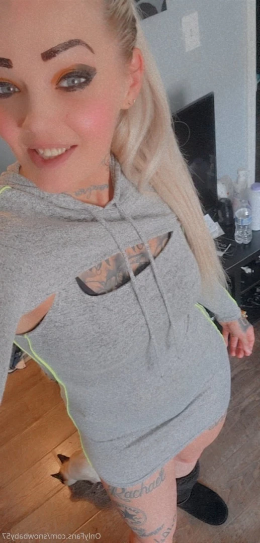 Snow doll [ snowbaby57 ] Onlyfans leaked photo 9039282 on Hotleaks.tv