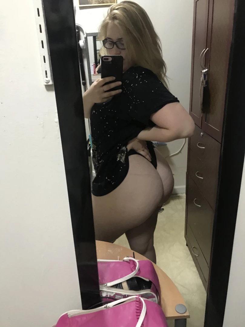 sopheeturner Onlyfans leaked photo 12482448 on Hotleaks.tv