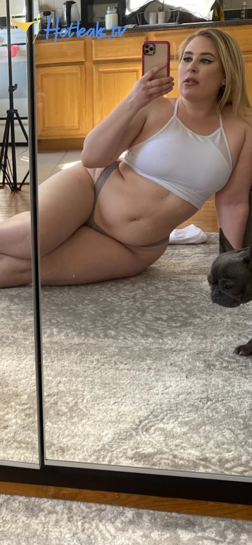sopheeturner Onlyfans leaked photo 15911530 on Hotleaks.tv