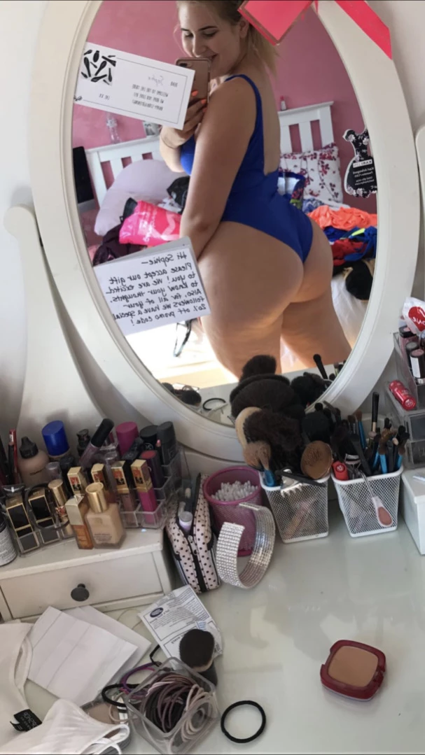sopheeturner Onlyfans leaked photo 15934713 on Hotleaks.tv