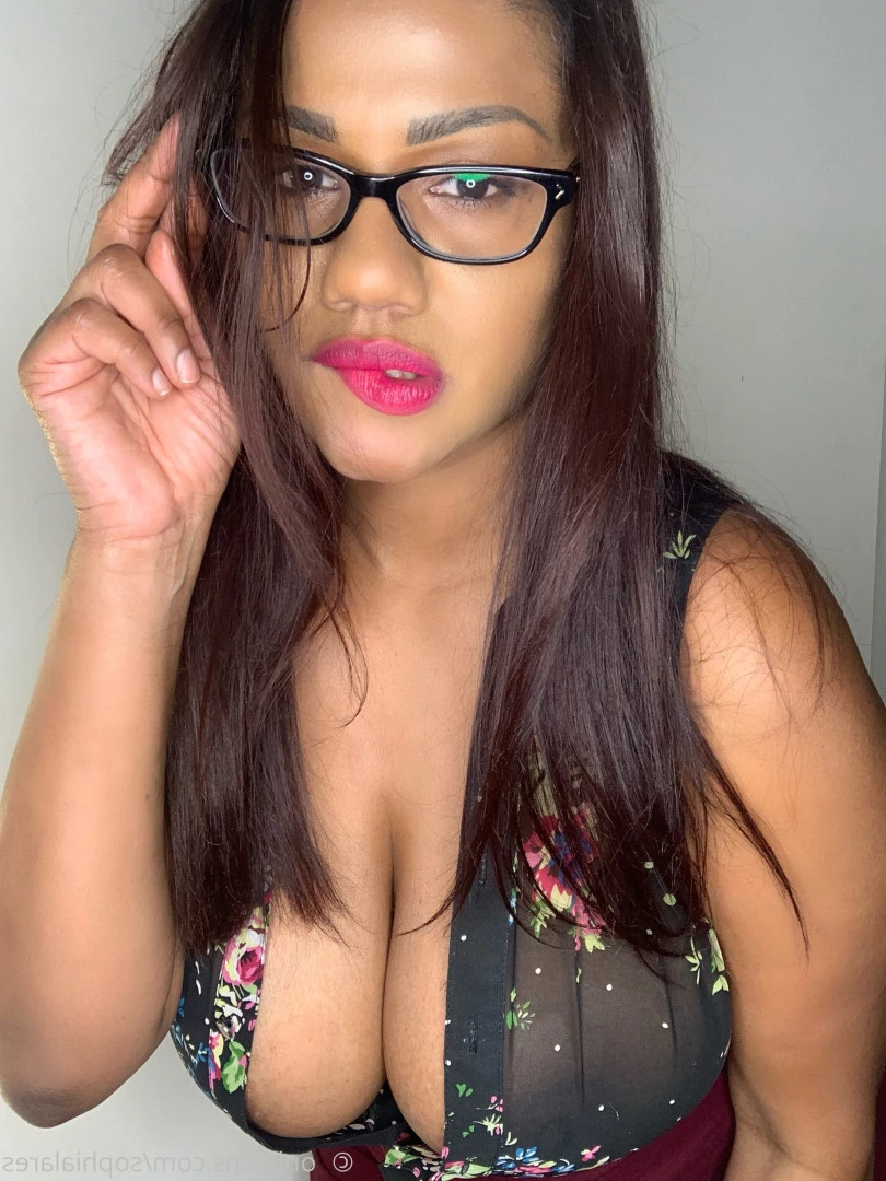 SOPHIA LARES [ sophialares ] Onlyfans leaked photo 8989347 on Hotleaks.tv