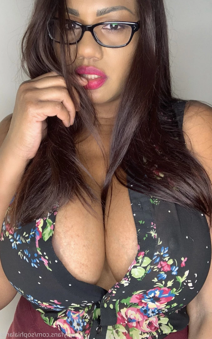 SOPHIA LARES [ sophialares ] Onlyfans leaked photo 8992433 on Hotleaks.tv