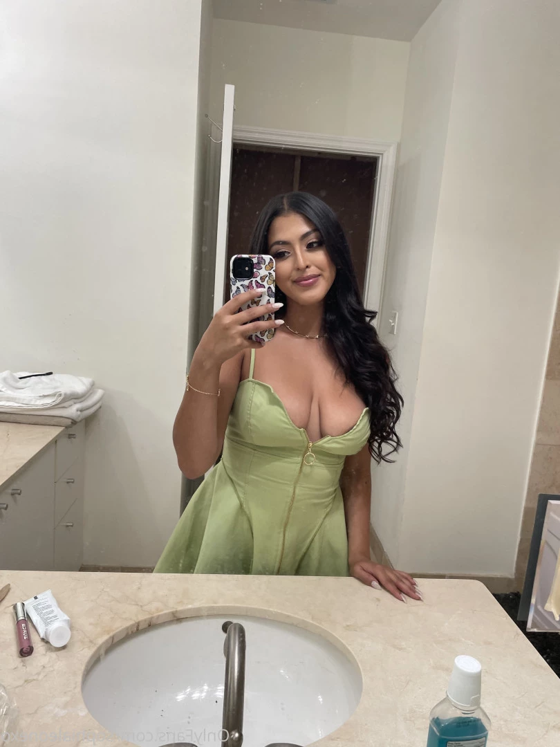 ѕσρнια ℓєσηє [ sophialeonexo ] Onlyfans leaked photo 9246619 on Hotleaks.tv