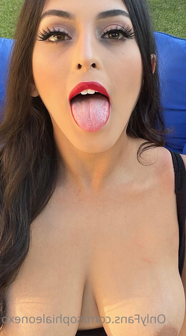 ѕσρнια ℓєσηє [ sophialeonexo ] Onlyfans leaked photo 9246975 on Hotleaks.tv