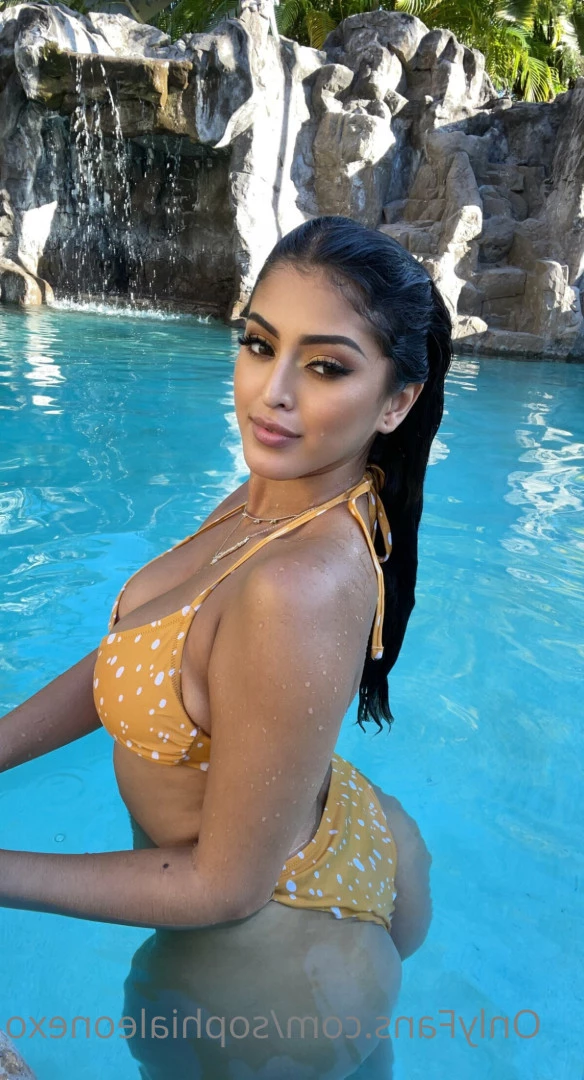 ѕσρнια ℓєσηє [ sophialeonexo ] Onlyfans leaked photo 9247297 on Hotleaks.tv
