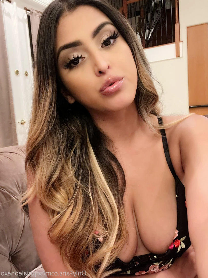 ѕσρнια ℓєσηє [ sophialeonexo ] Onlyfans leaked photo 9247446 on Hotleaks.tv