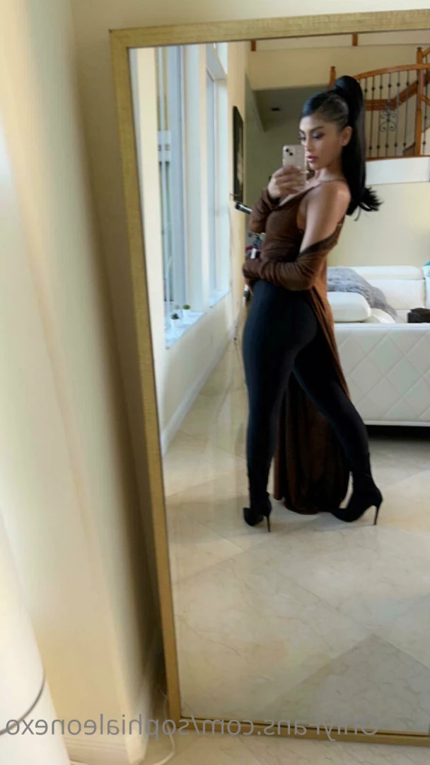 ѕσρнια ℓєσηє [ sophialeonexo ] Onlyfans leaked photo 9247705 on Hotleaks.tv