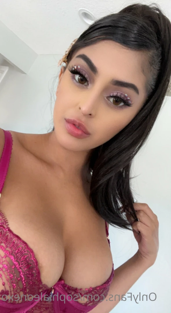 ѕσρнια ℓєσηє [ sophialeonexo ] Onlyfans leaked photo 9247774 on Hotleaks.tv