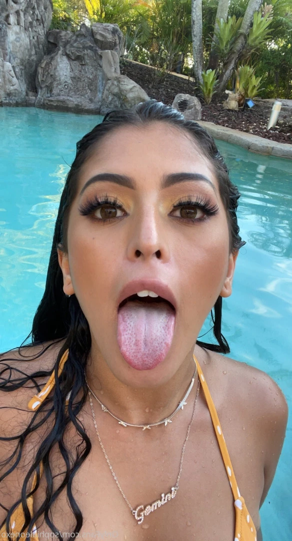 ѕσρнια ℓєσηє [ sophialeonexo ] Onlyfans leaked photo 9248349 on Hotleaks.tv