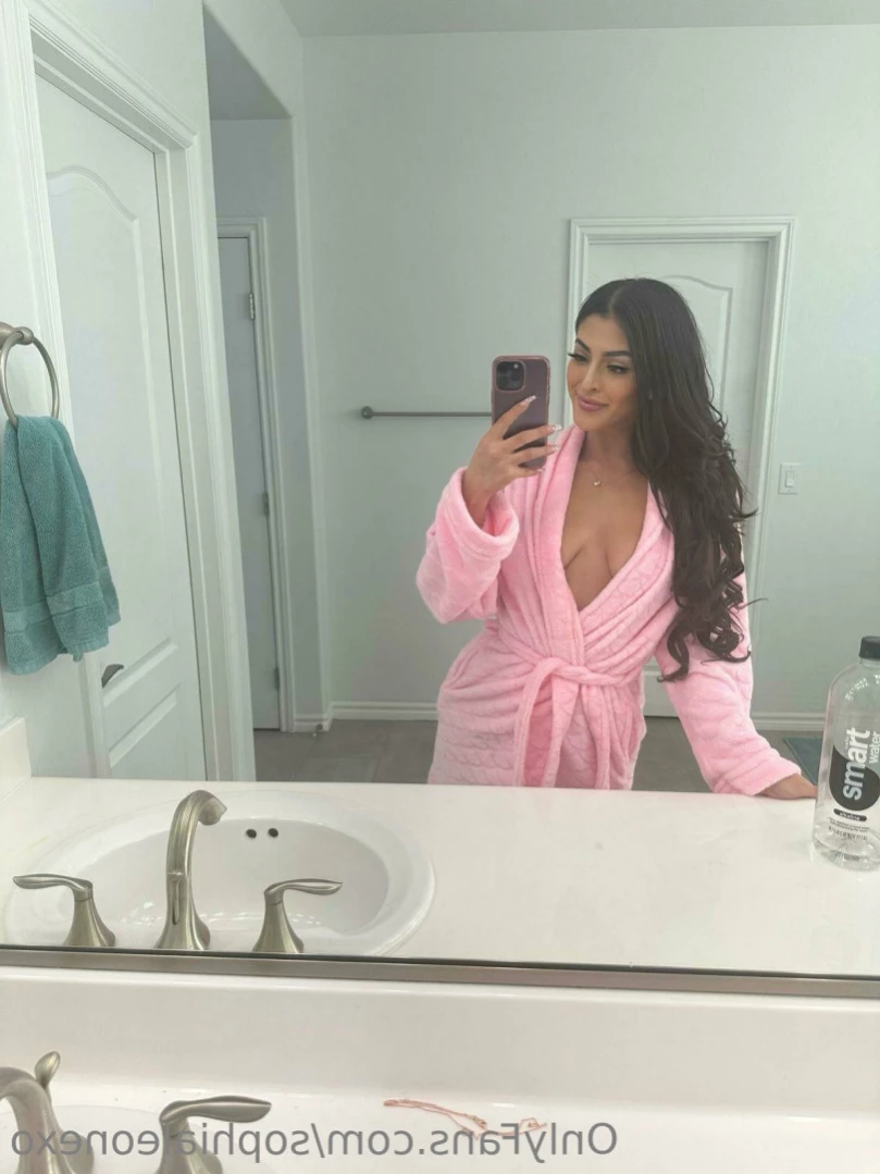 ѕσρнια ℓєσηє [ sophialeonexo ] Onlyfans leaked photo 10940721 on Hotleaks.tv