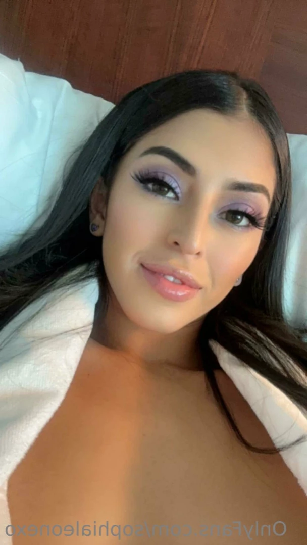 ѕσρнια ℓєσηє [ sophialeonexo ] Onlyfans leaked photo 12481435 on Hotleaks.tv