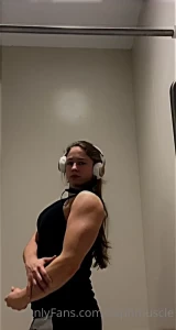 7961698