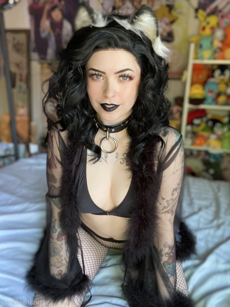 sourstrawberry Onlyfans leaked photo 11384740 on Hotleaks.tv
