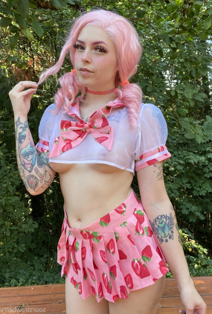 sourstrawberry Onlyfans leaked photo 12479821 on Hotleaks.tv
