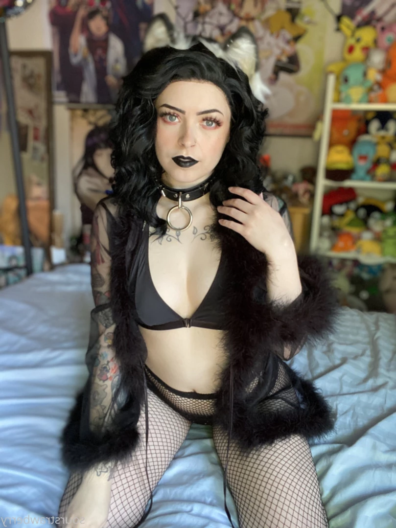 sourstrawberry Onlyfans leaked photo 12492862 on Hotleaks.tv
