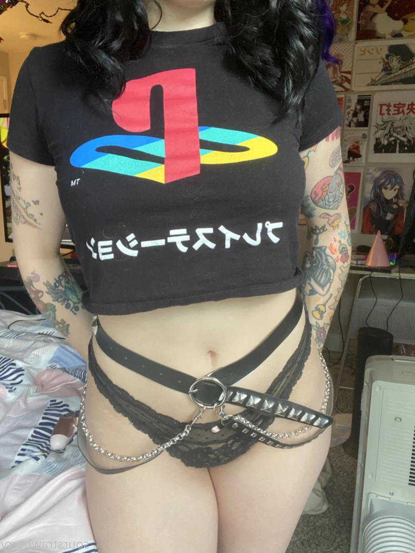sourstrawberry Onlyfans leaked photo 12492872 on Hotleaks.tv