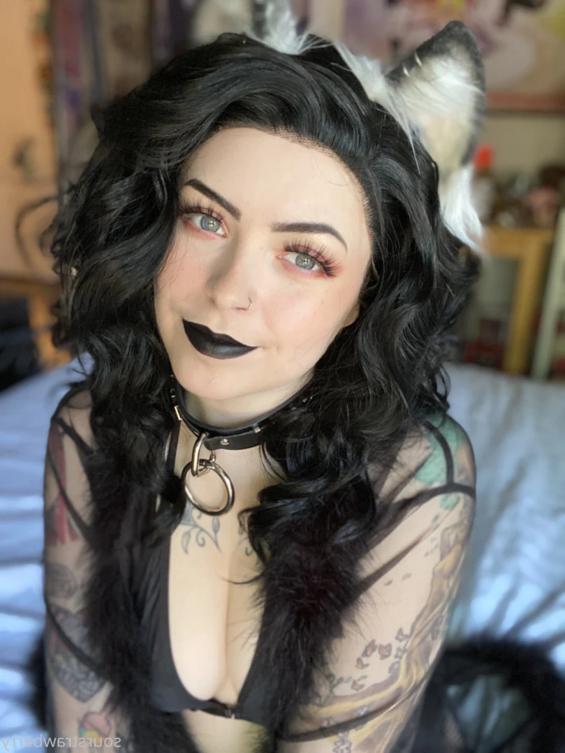 sourstrawberry Onlyfans leaked photo 12493717 on Hotleaks.tv