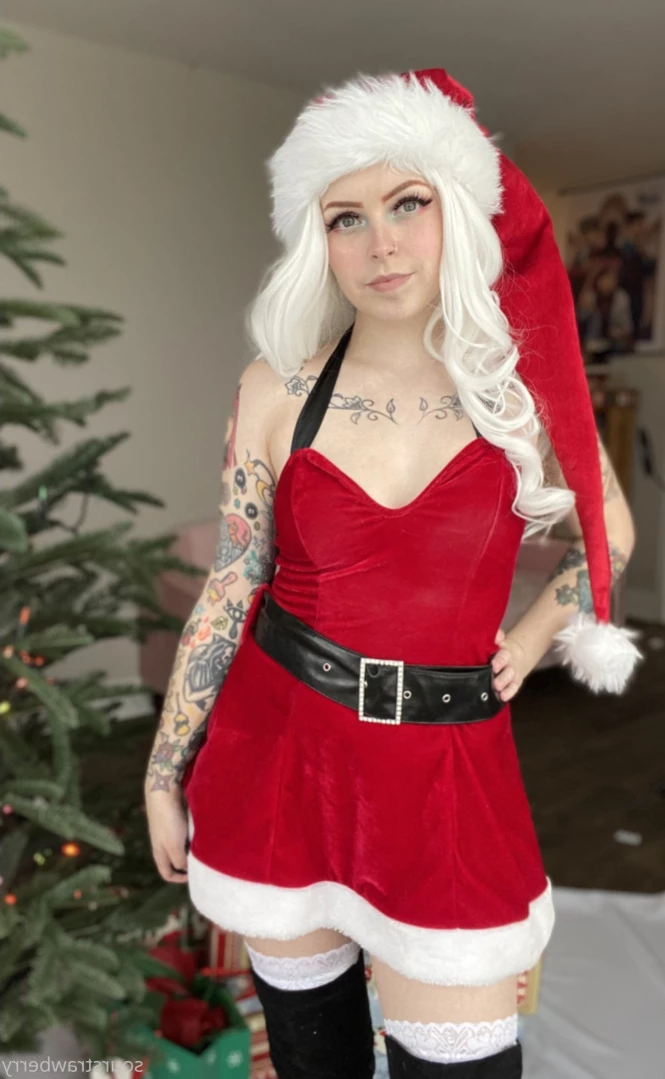 sourstrawberry Onlyfans leaked photo 12494943 on Hotleaks.tv