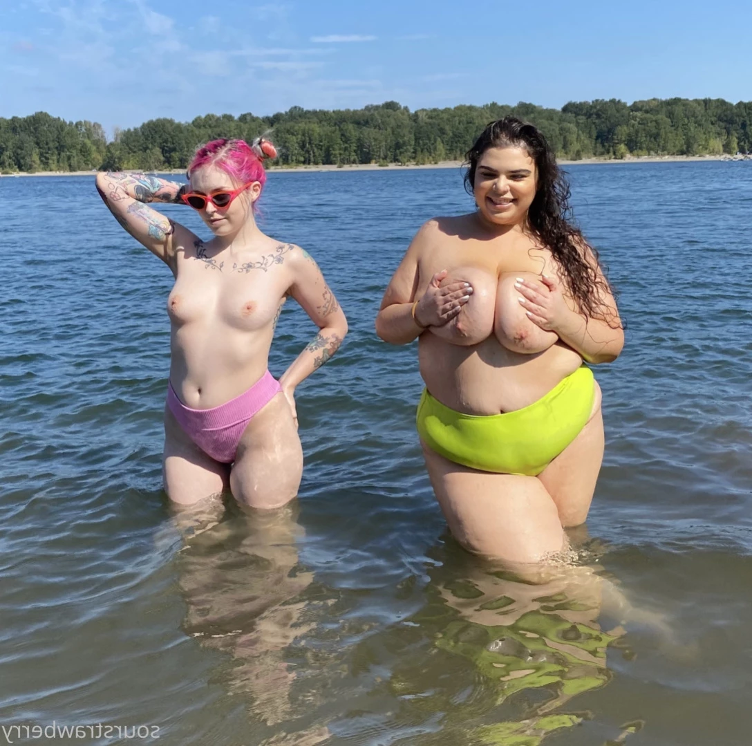 sourstrawberry Onlyfans leaked photo 12500269 on Hotleaks.tv