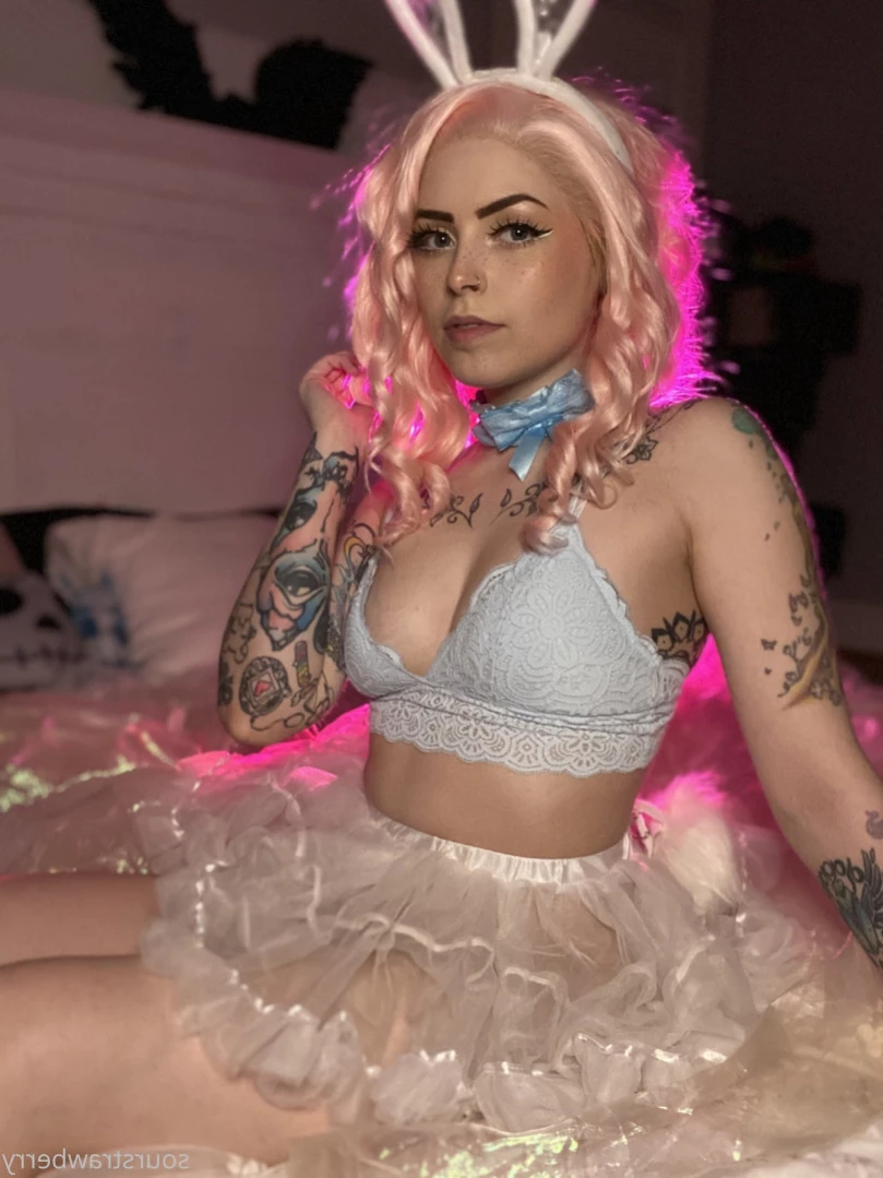 sourstrawberry Onlyfans leaked photo 12501004 on Hotleaks.tv